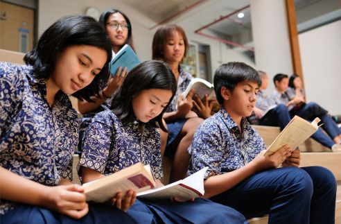 Cambridge Kurikulum: Kurikulum Unggulan Pada Sekolah Internasional di Indonesia